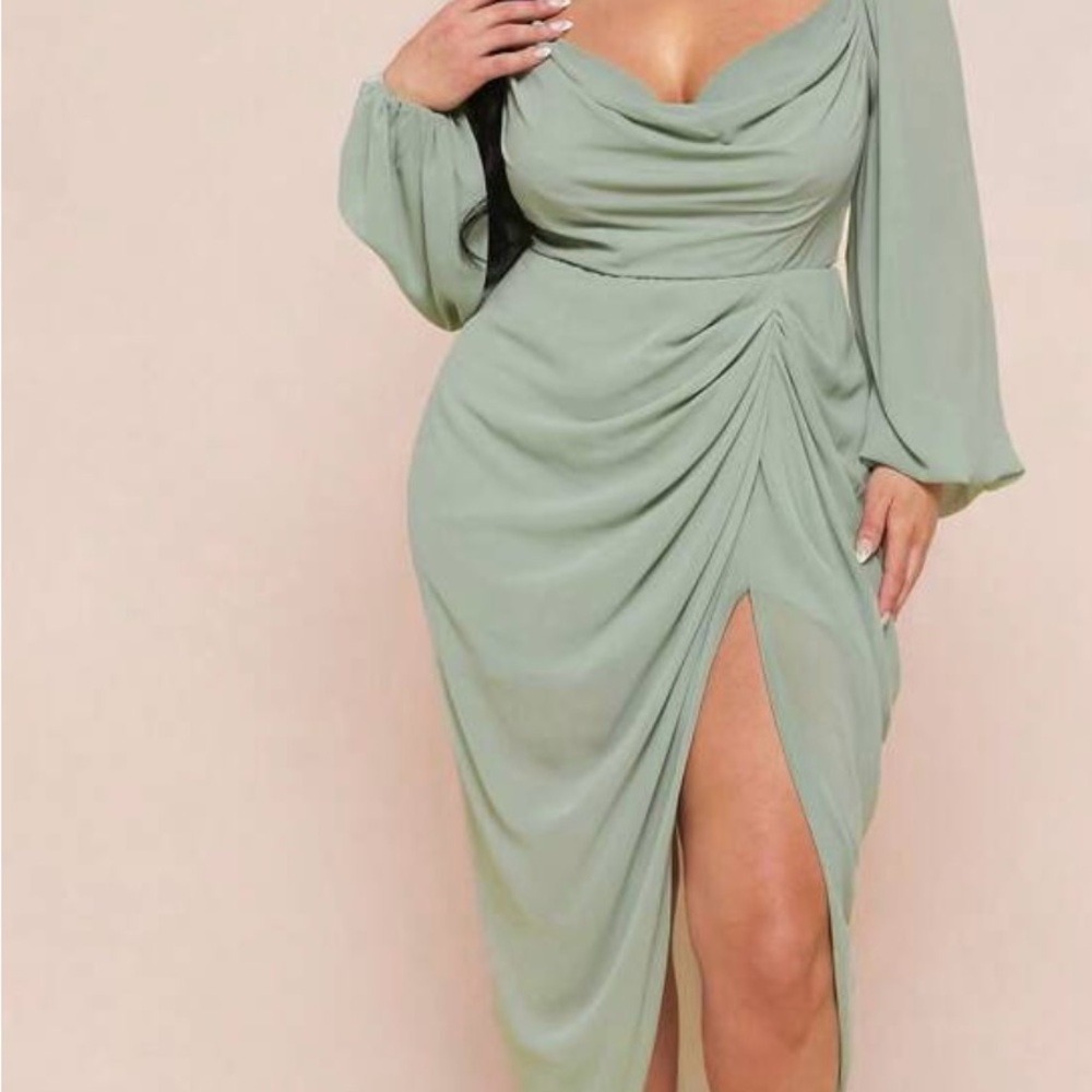 Elegant  Plus Size SHEIN Curve Sage Green Draped Dress